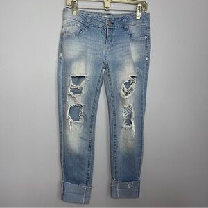 Almost Famous Distressed Blue Ankle Cropped Jeans Size 5 EUC